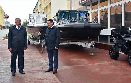 КВАДРОЦИКЛ ИЗ РУК МИНИСТРА