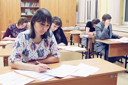 РОДИТЕЛЕЙ ПРОВЕРИЛИ НА ЗНАНИЕ ИСТОРИИ