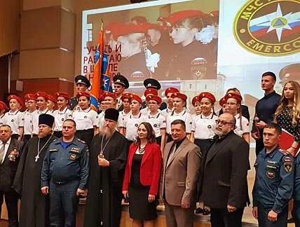 ДЕНЬ В ПЯТОМ КЛАССЕ НАЧНЁТСЯ С РАЗВОДА