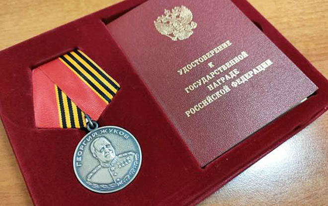 За самоотверженность и личное мужество, проявленные при защите Отечества и государственных интересов нашей страны, Юрий указом президента России Владимира Путина от 1 июля 2024 года был награждён медалью Жукова. ФОТО: ИЗ АРХИВА ЮРИЯ ИНДИВА За самоотверженность и личное мужество, проявленные при защите Отечества и государственных интересов нашей страны, Юрий указом президента России Владимира Путина от 1 июля 2024 года был награждён медалью Жукова. ФОТО: ИЗ АРХИВА ЮРИЯ ИНДИВА