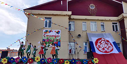 В Лаврентия настроение вполне весеннее. В Лаврентия настроение вполне весеннее.