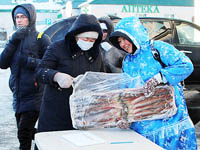 Тонну лосося в подарок 