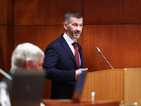 Губернатор Владислав Кузнецов 10 апреля представит отчёт о работе Правительства округа в 2024 году