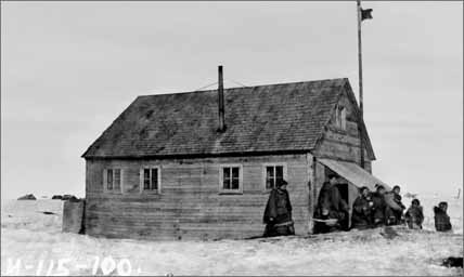 1916 год – официальная дата открытия школы в селе Уназик. 1916 год – официальная дата открытия школы в селе Уназик.