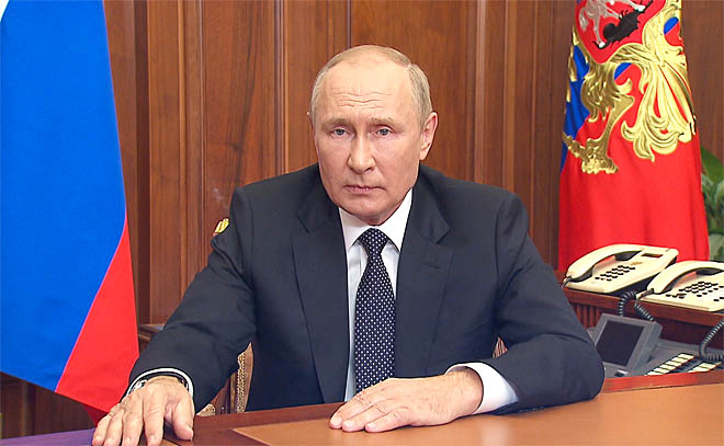 Обращение Владимира Путина к гражданам России началось 21 сентября в 9.00 по московскому времени. Речь главы государства, которая прозвучала в эфире федеральных каналов, длилась чуть более 14 минут. ФОТО: KREMLIN.RU Обращение Владимира Путина к гражданам России началось 21 сентября в 9.00 по московскому времени. Речь главы государства, которая прозвучала в эфире федеральных каналов, длилась чуть более 14 минут. ФОТО: KREMLIN.RU