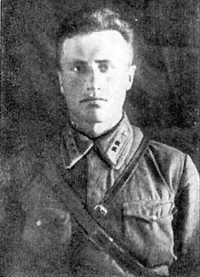 В 1942 году Иван Пстыго сражался под Сталинградом. На штурмовике Ил-2 он стал одним из первых советских лётчиков, участвовавших в уличных авиабоях.