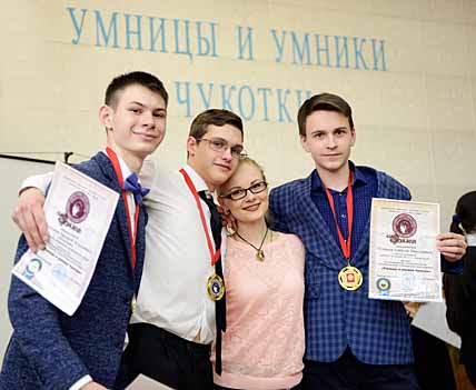 УМНИКИ ВЫСТУПЯТ БЕЗ УМНИЦ