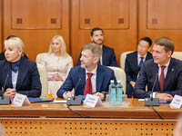 По президентской субсидии