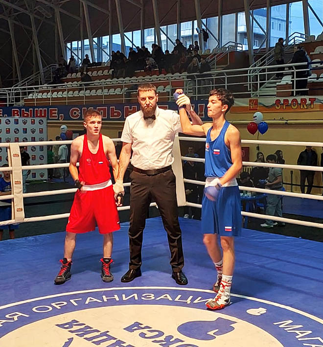 Бенёмин Хасанов является одним из наиболее опытных спортсменов – он трижды привозил награды высшей пробы с выездных соревнований. В этот раз он выполнил норматив кандидата в мастера спорта. ФОТО: ИЗ АРХИВА БАЛКОЖИ БАЙТЛЕУОВА