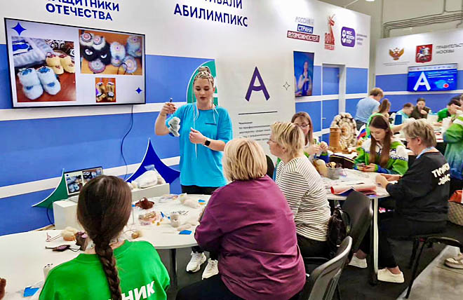 Мастер-класс специалистов Чукотского полярного техникума заинтересовал людей и собрал на треть больше участников, чем изначально ожидалось.