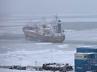 «Вячеслав Анисимов», забравший в Анадыре 260 т груза для Провидения, закрыл навигацию в столице Чукотки