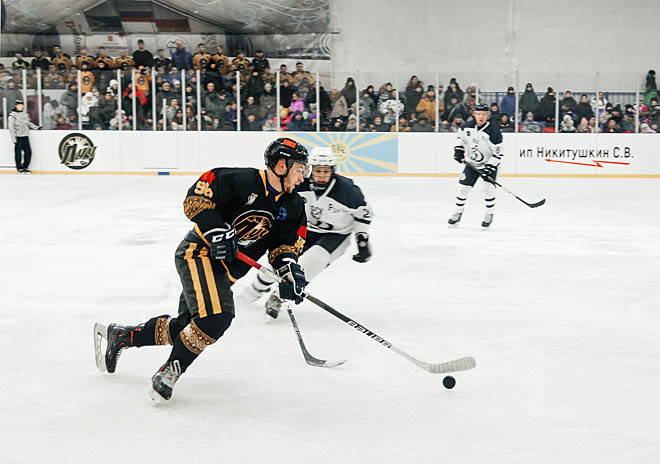 Наиболее напряжёнными и динамичными играми стали противостояния между хозяевами льда хоккеистами «Луча» и гостями из Анадыря – командой «Динамо». На этот раз во всех встречах билибинцы оказались сильнее.