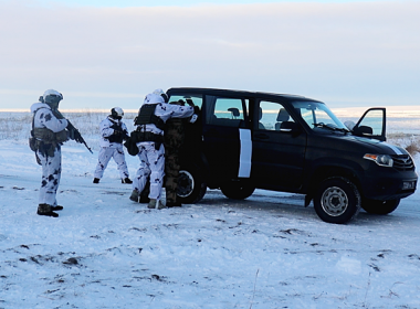 Задержание «преступников» произошло непосредственно у автомобиля, на котором они передвигались. 