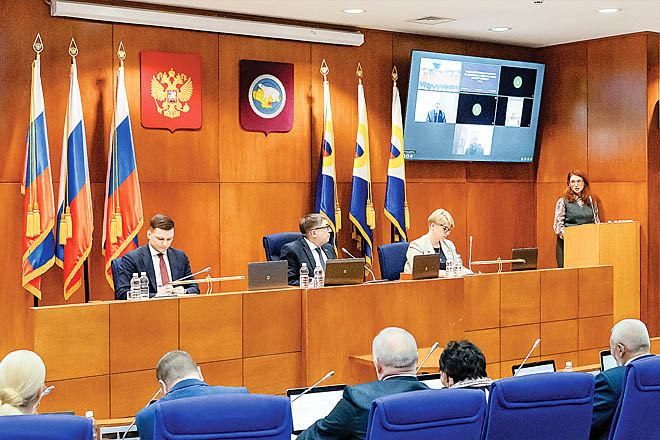 Правительство Чукотского АО продолжит работу по эффективному использованию средств окружного бюджета и выполнению поставленных задач по повышению качества жизни северян. ФОТО: ЗЕМФИРА АЗАМАТОВА