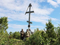 У креста майору Павлуцкому